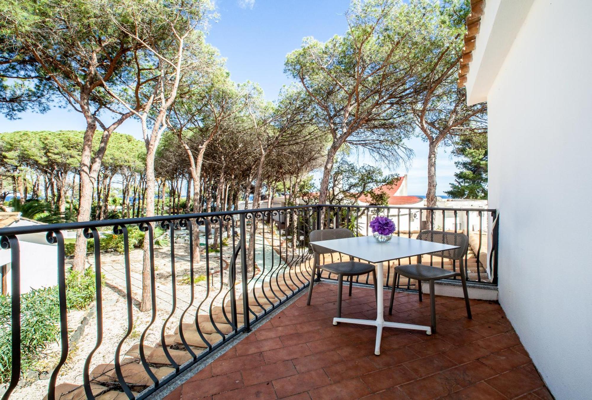 Hotel New Barcavela Santa Margherita di Pula Exterior foto