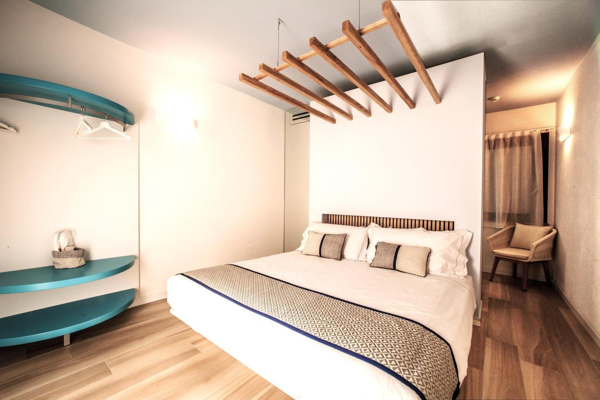 Hotel New Barcavela Santa Margherita di Pula Exterior foto