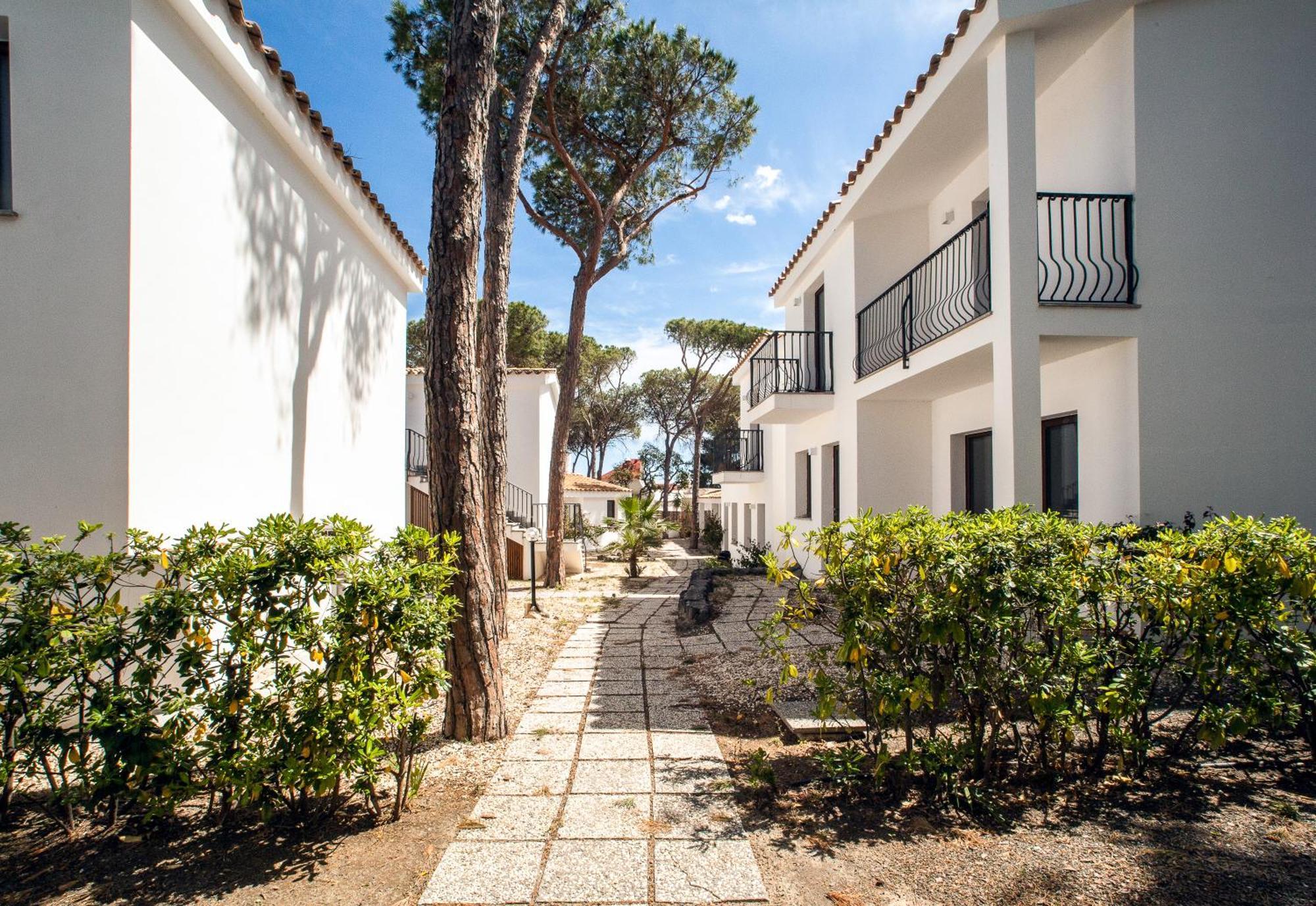 Hotel New Barcavela Santa Margherita di Pula Exterior foto